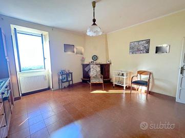 PORZIONE DI TRIFAMILIARE A VELLETRI