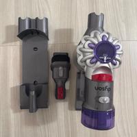 Dyson v8