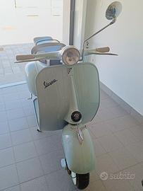 Vespa Piaggio 125 storica