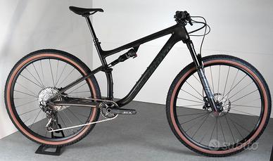 USATO | Specialized EPIC EVO comp tg L