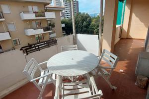 Stanza per studentesse