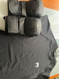 Guantoni venum MMA + maglietta rashguard venum