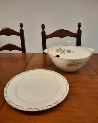 Zuppiera in porcellana e piatto in ceramica