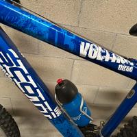 Bici Bicicletta mountain bike Scott