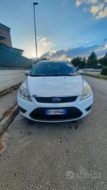 Ford Focus SW 1.6 TDCi (90 cv) anche neopatentati
