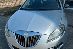 Lancia Delta 2.0 MJT DPF Argento