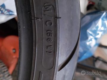 Michelin  Pilot Powe 2  CT. 120 70 ZR 17 