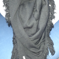 Sciarpa nera marca blu byblos