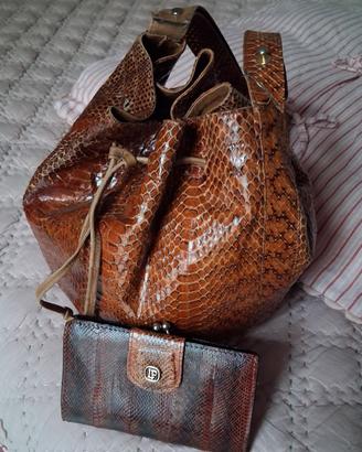 Secchiello coccodrillo marrone
