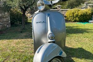 Vespa primavera