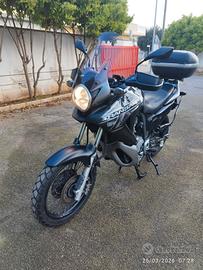 Honda Transalp 700 v abs