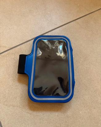 Porta telefono durante la corsa