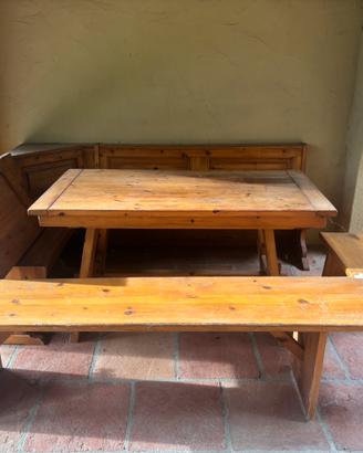 Tavolo in abete