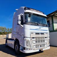 Volvo fh 500 con freno veb+plus