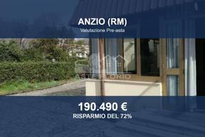 Immobile in asta di 929 m² con più di 5 locali a A
