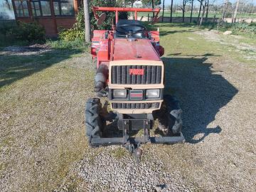 Trattore agricolo yanmar