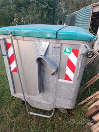 Cassonetto rifiuti