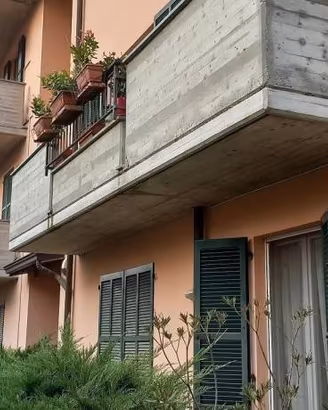Immobile in asta di 114 m² con 3 locali e box auto