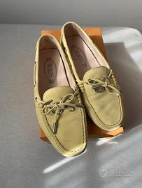 Mocassino Tods pelle giallo