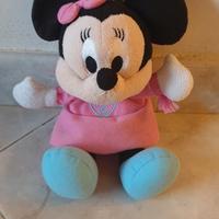 Peluche Minnie Baby clementoni Disney 24cm gioco