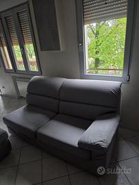 Divano con letto estraibile