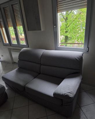 Divano con letto estraibile