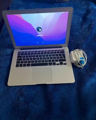 Apple Macbook air 13 2015 + borsa e caricatore