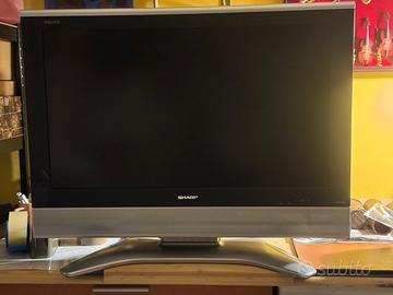 TV Sharp Acquos 32 + digitale terrestre