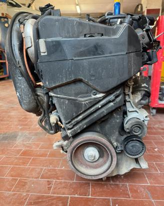Motore renault clio k9k