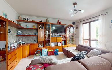 VILLETTA SENZA SPESE LIBERA SU TRE LATI CON AMPIO