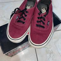 Vans bordeaux