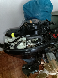 Suzuki 15 CV 4 tempi