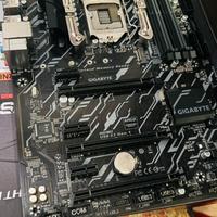 Scheda Madre GIGABYTE Z370P