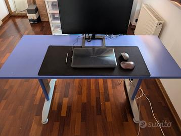Scrivania 1.50m regolabile in altezza