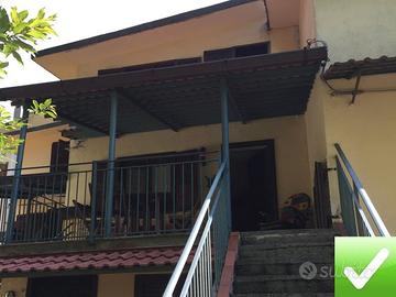 Duplex In Villino Semi Indipendente Gambarie