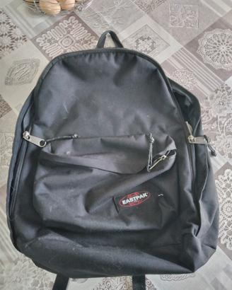 zaino eastpak