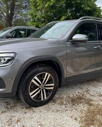 Mercedes-benz GLB 200 d Automatic Sport