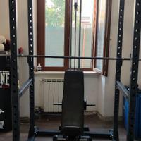 Palestra Power Rack con cavi Lat/low e Bilanciere