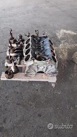 Monoblocco V8 in alluminio