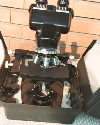 microscopio galileo con custodia.