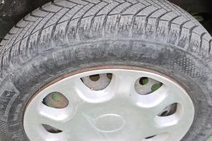 Cerchi e gomme R 13 Aixam 