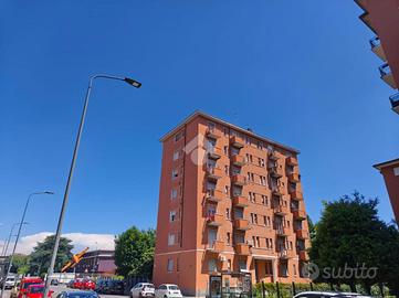 2 LOCALI A MILANO