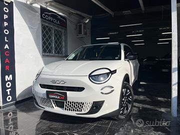 Fiat 600 Hybrid 100 CV DCT MHEV Valuto Permute