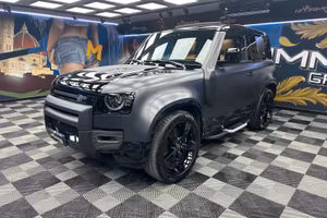 Land Rover Defender 90 5.0 V8 Carpathian Edition a