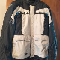 giacca da moto + zaino con  porta casco