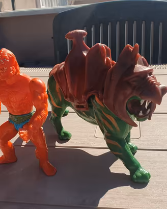 Battle Cat e Beast Man Masters of the universe
