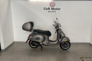 VESPA 300 GTS SUPERTECH