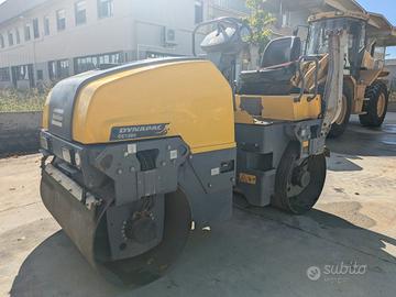 Rullo compressore DYNAPAC CC1200, anno 2015