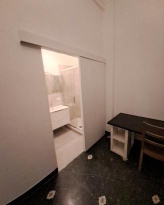 Stanza con bagno in camera ad uso esclusivo