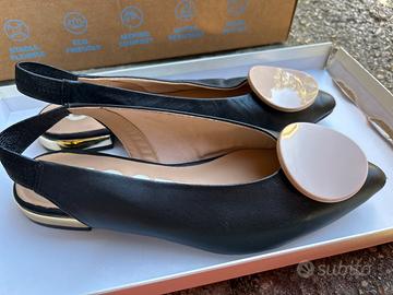Scarpe eleganti a punta basse